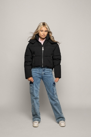 Kylie cropped puffer jacket black