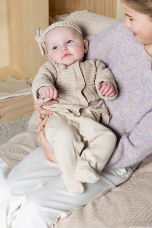 Baby knitted button cardigan 022 oatmeal
