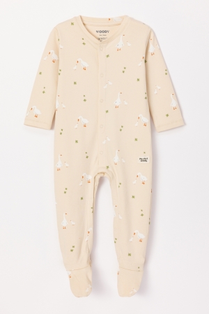 Babyonesie with covered feet 946