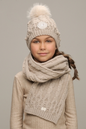 RAQUEL & RORY hat & scarf set 426 Cute Cortad