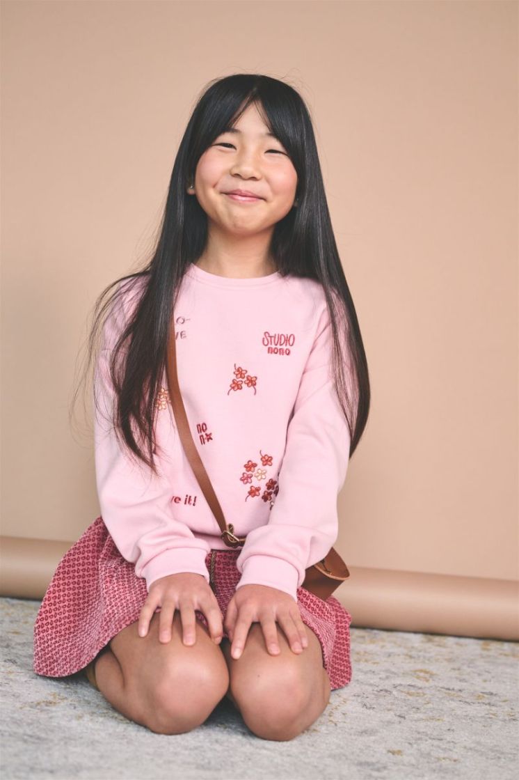 Konono soft furry sweater Rosa