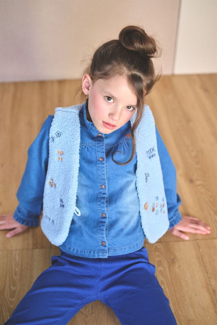 Kadi Teddy Gilet with embro Ice Cold Blue 