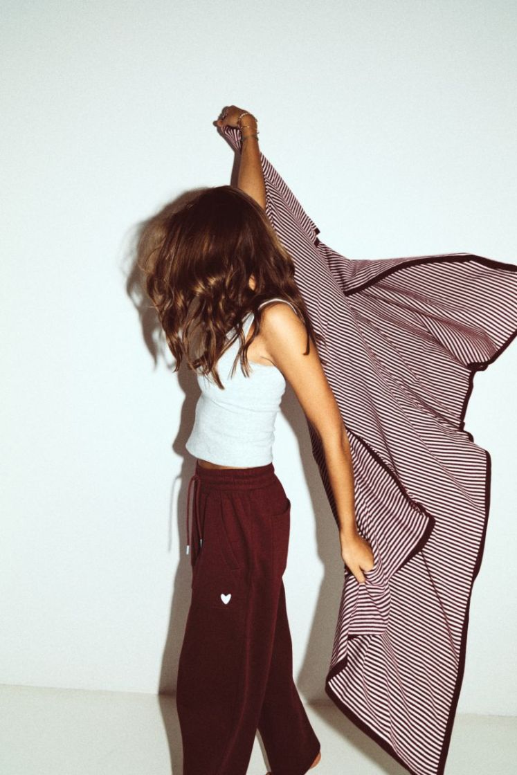 Wide sweatpants 476
